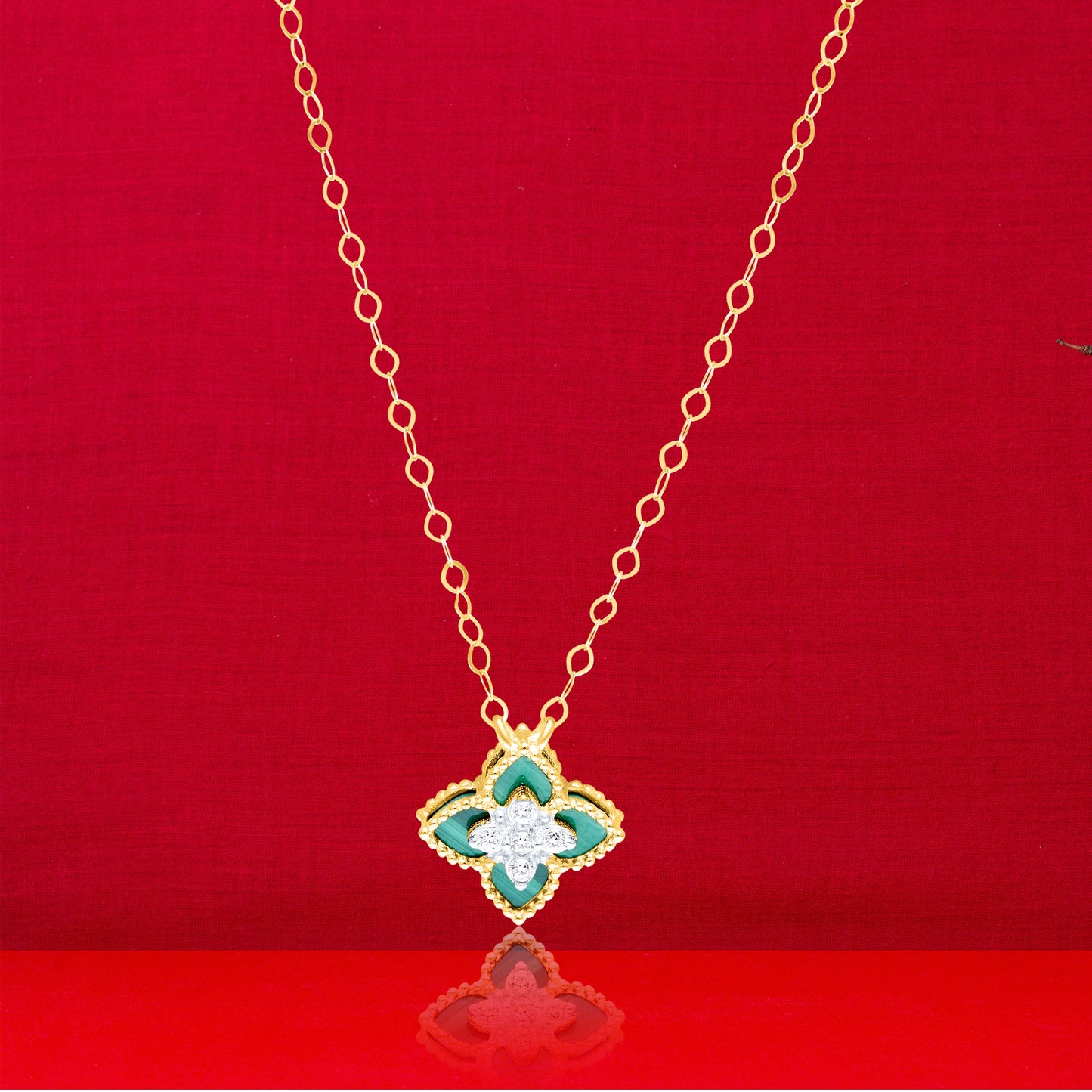 18K Pure Gold Green Flower Necklace