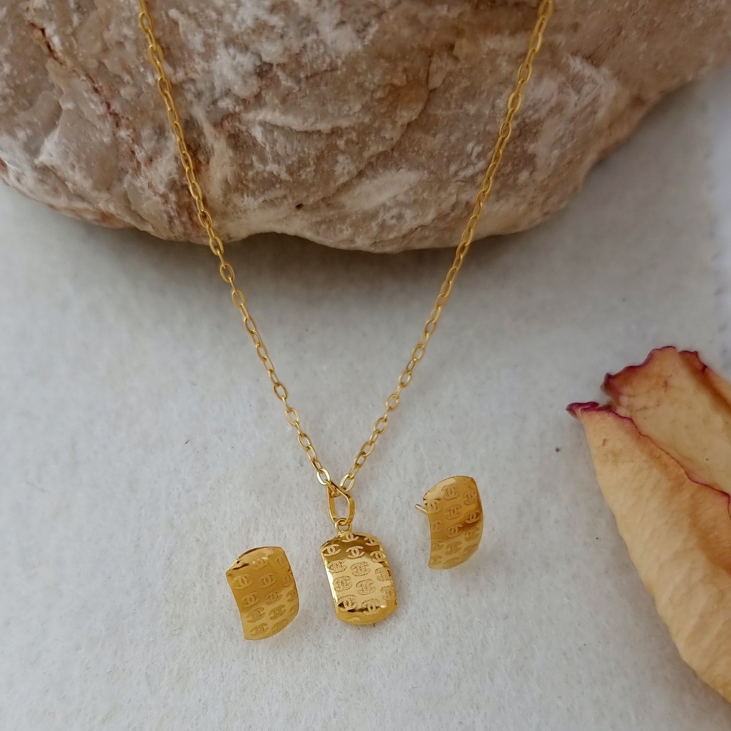 18K Pure Gold Elegant Clip Jewelry Set