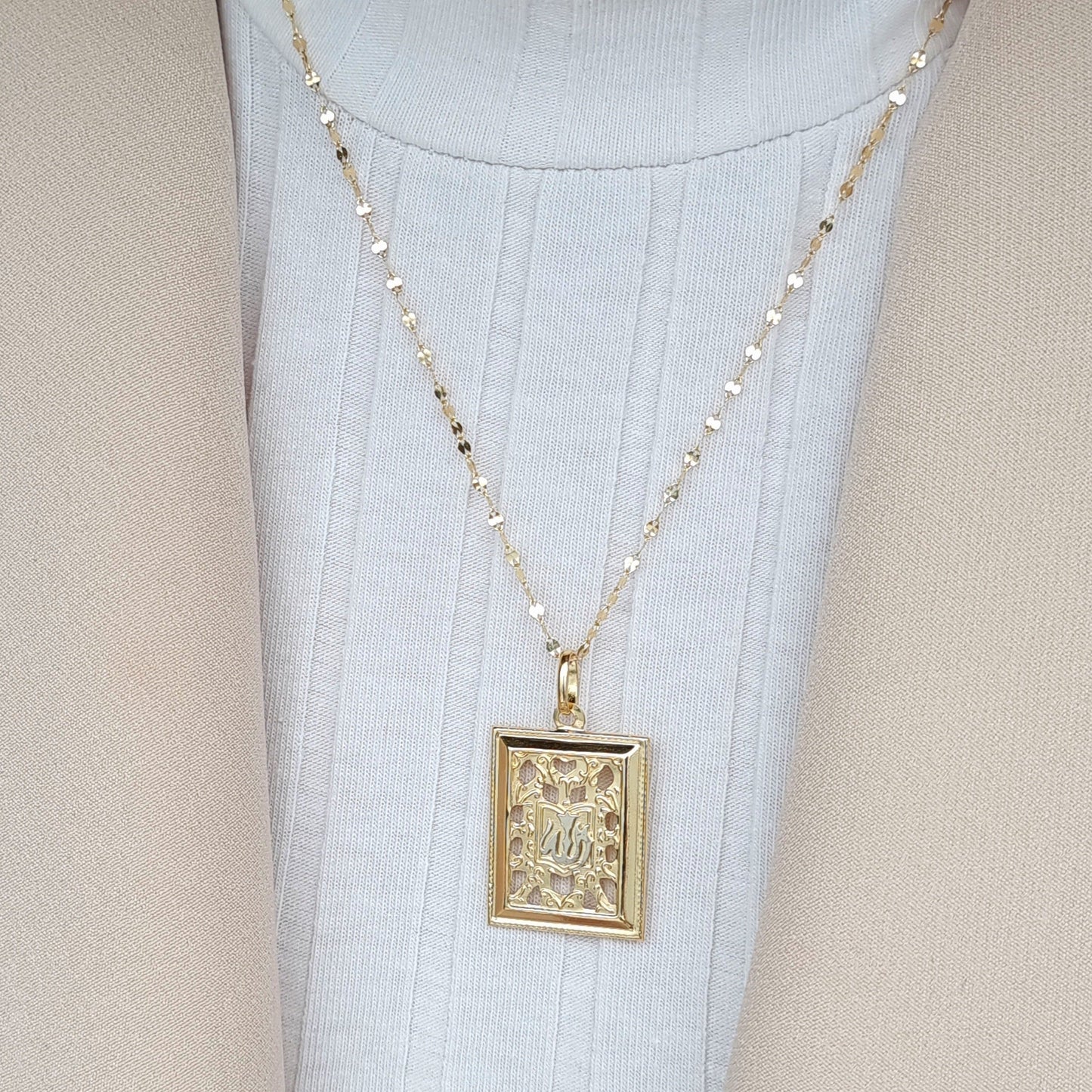 18K Pure Gold Square Frame Necklace