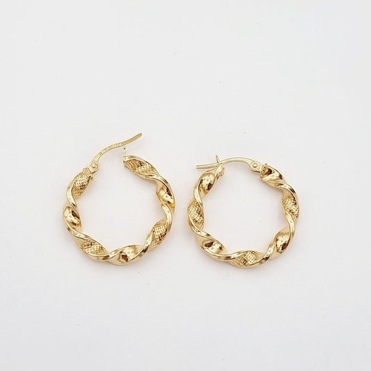 18K Pure Gold Twisted Round Earrings