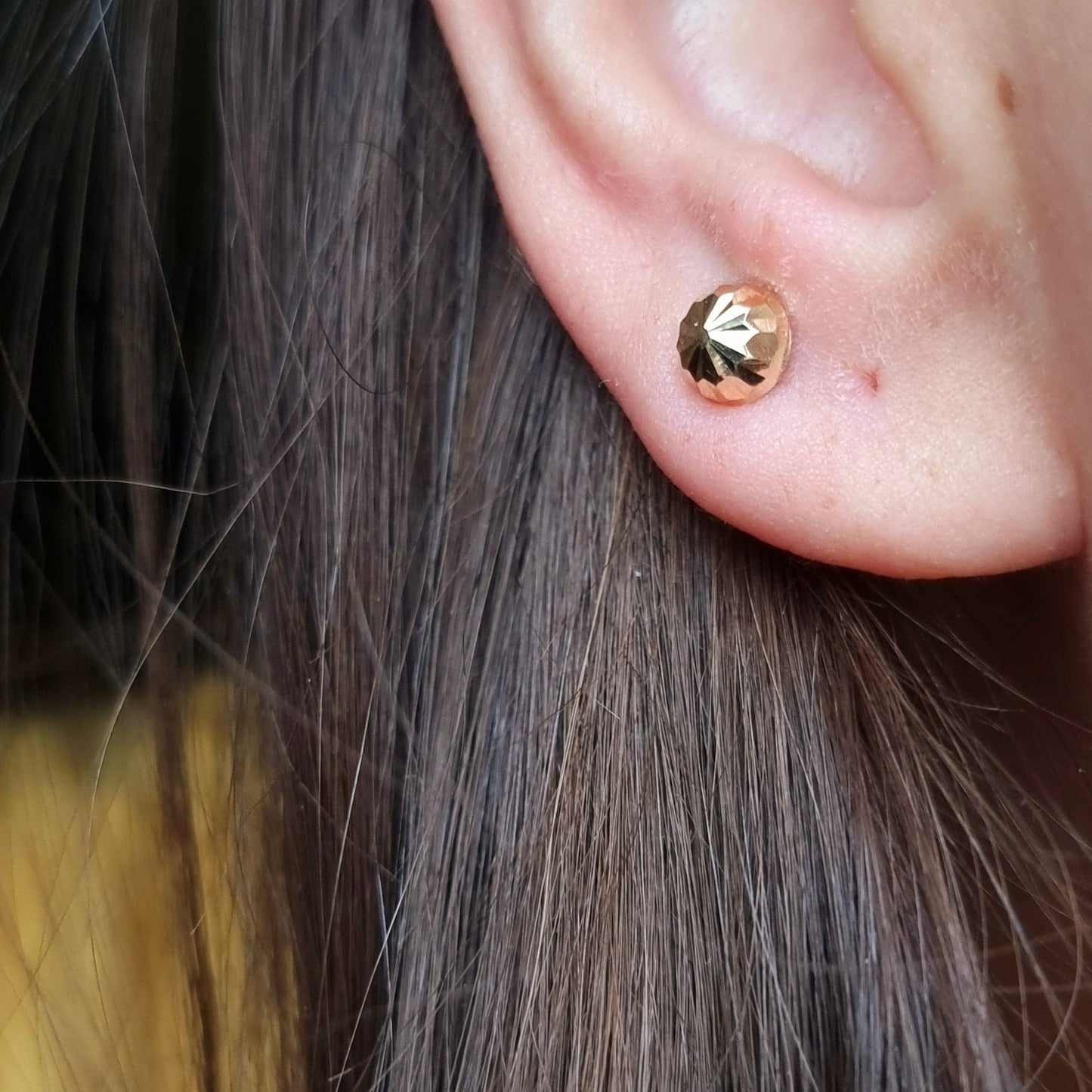 18K Pure Gold Stud Earrings