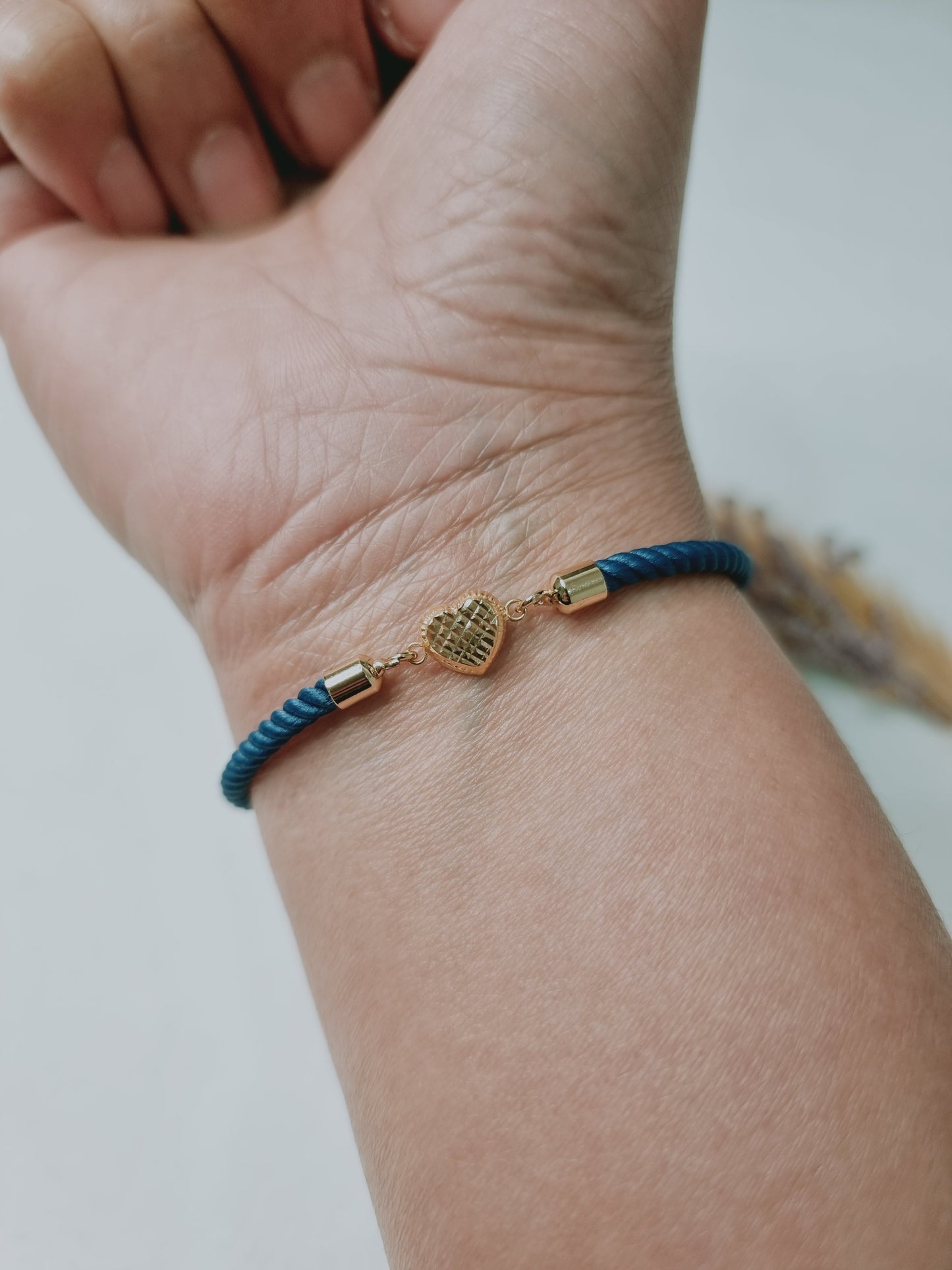 18K Pure Gold Heart Thread Bracelet