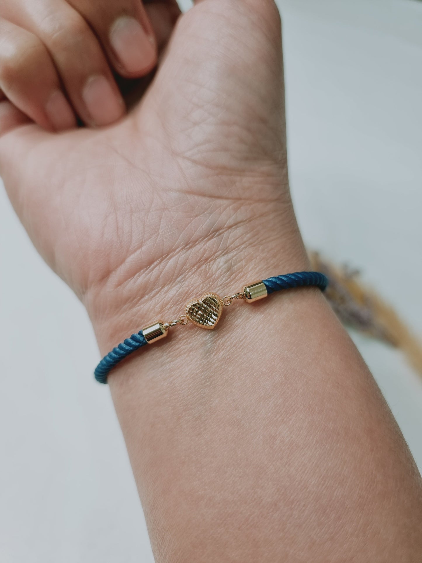 18K Pure Gold Heart Thread Bracelet