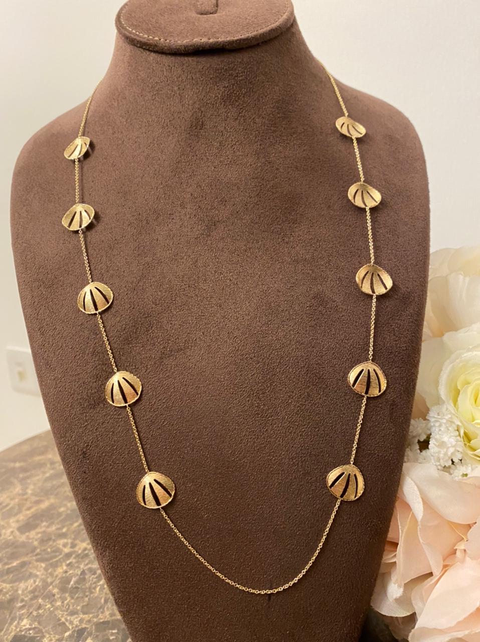 18K Pure Gold Elegant Design Necklace