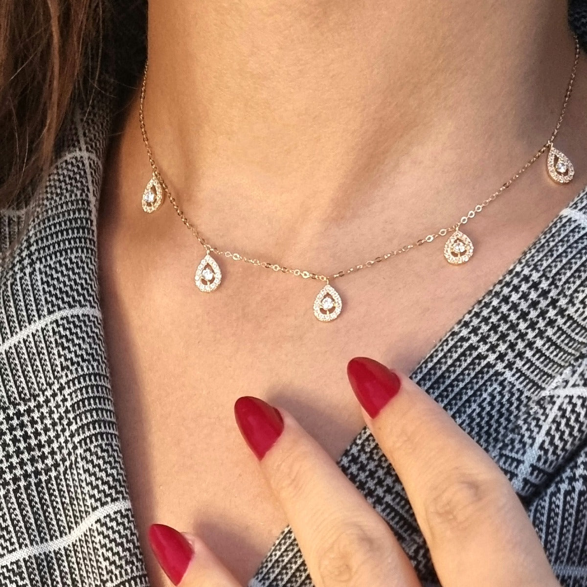 18K Pure Gold Teardrop Design w/ Zircon Stone Necklace | Necklace | 18K Gold Jewelry