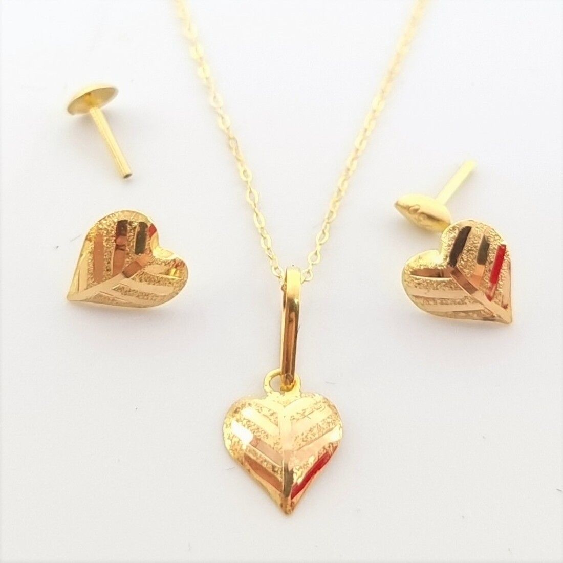 18K Pure Gold Heart Design Screw Jewelry Set | Jewelry Set | 18K Gold Jewelry