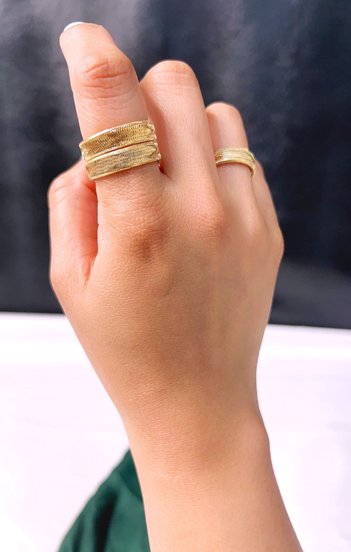 18K Pure Gold Elastic Ring