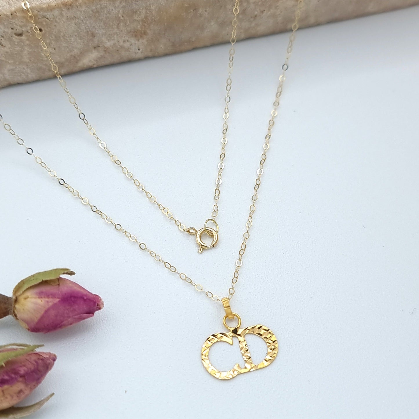 18K Pure Gold Fine Elegant Necklace
