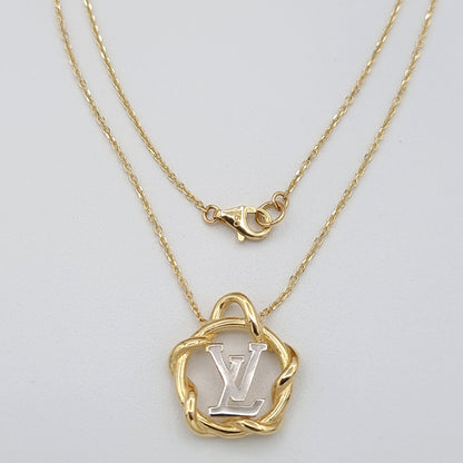 18K Pure Gold Elegant L.V Necklace