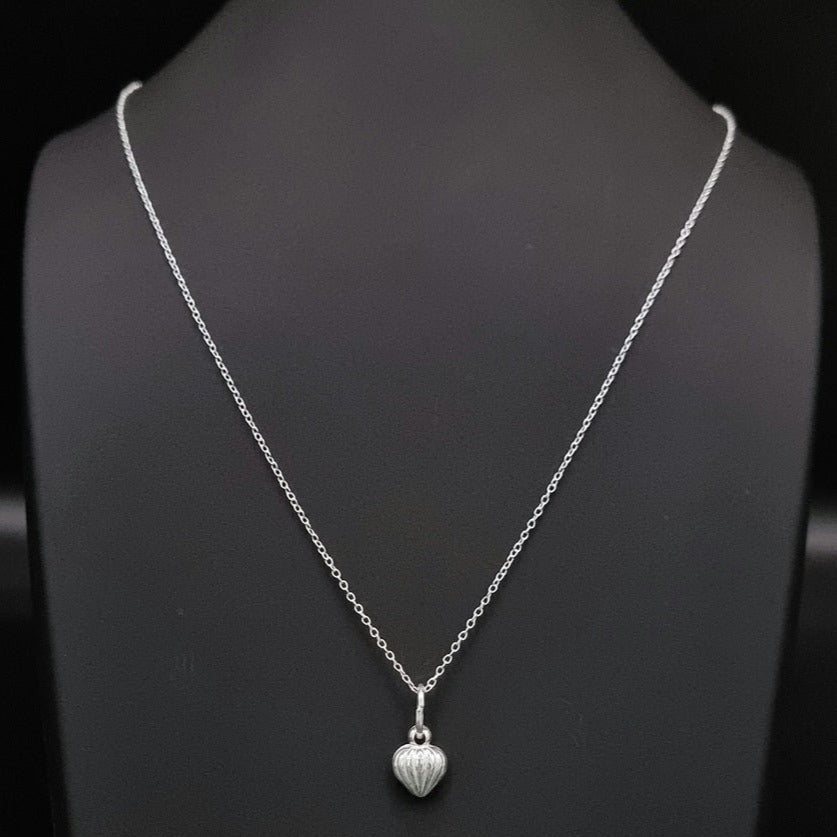 Real 925 Sterling Silver Lined Heart Necklace