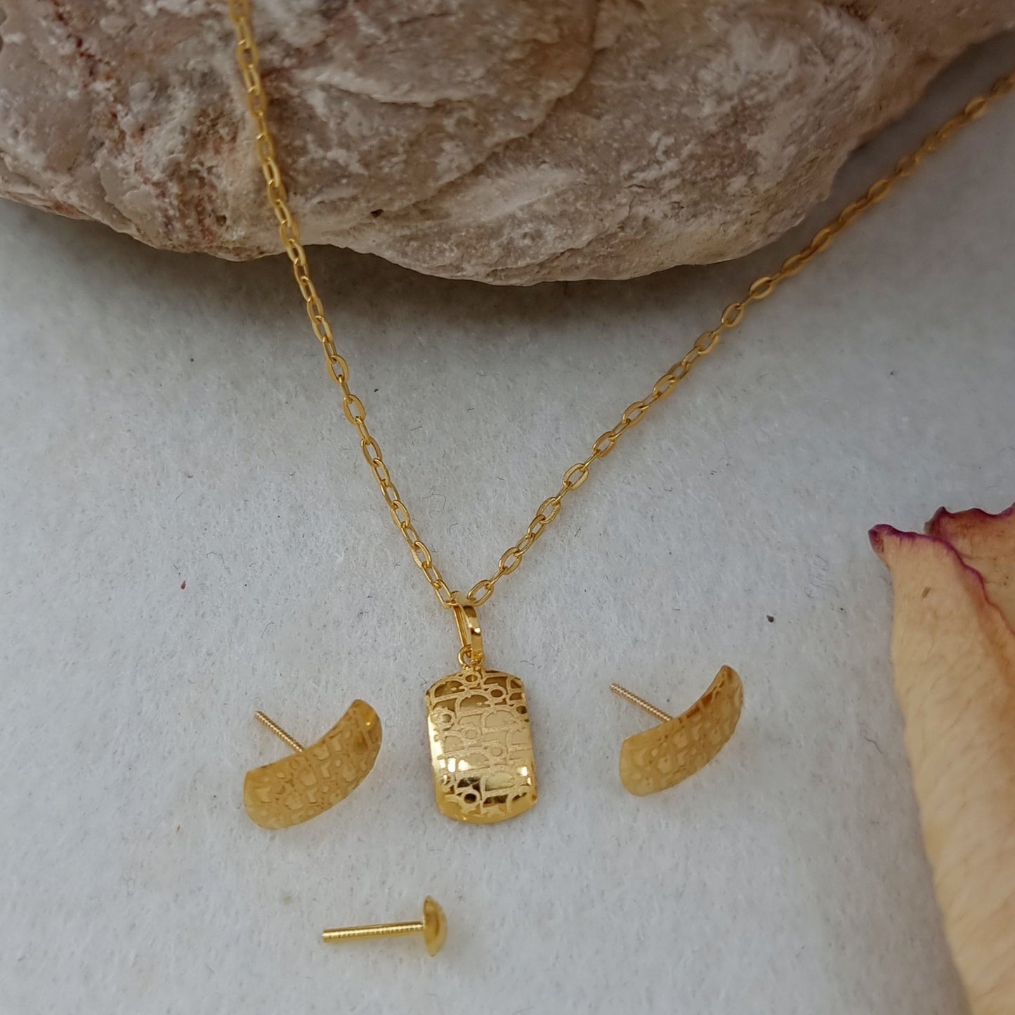 18K Pure Gold Elegant Clip Jewelry Set