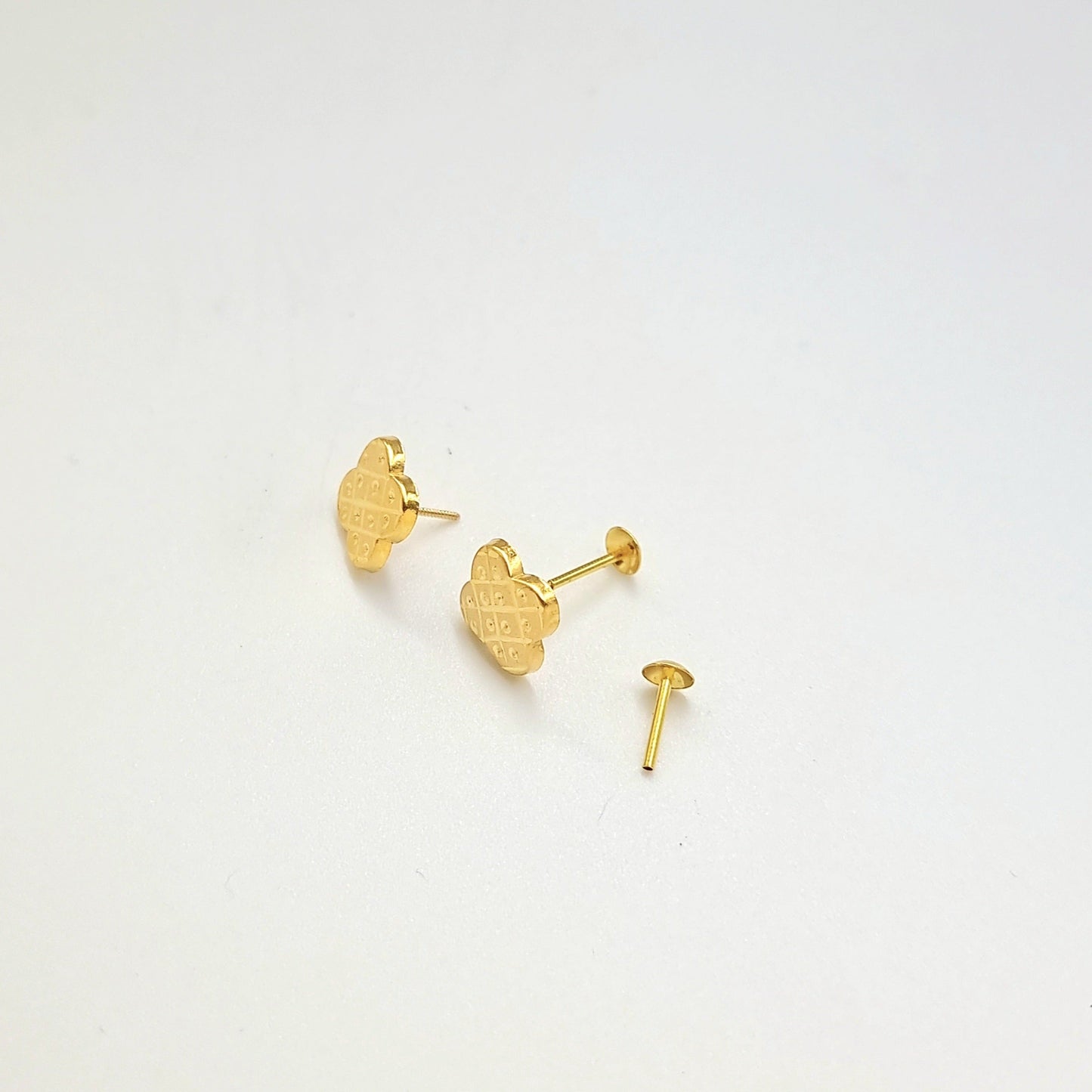 18K Pure Gold Elegant Screw Earring Set