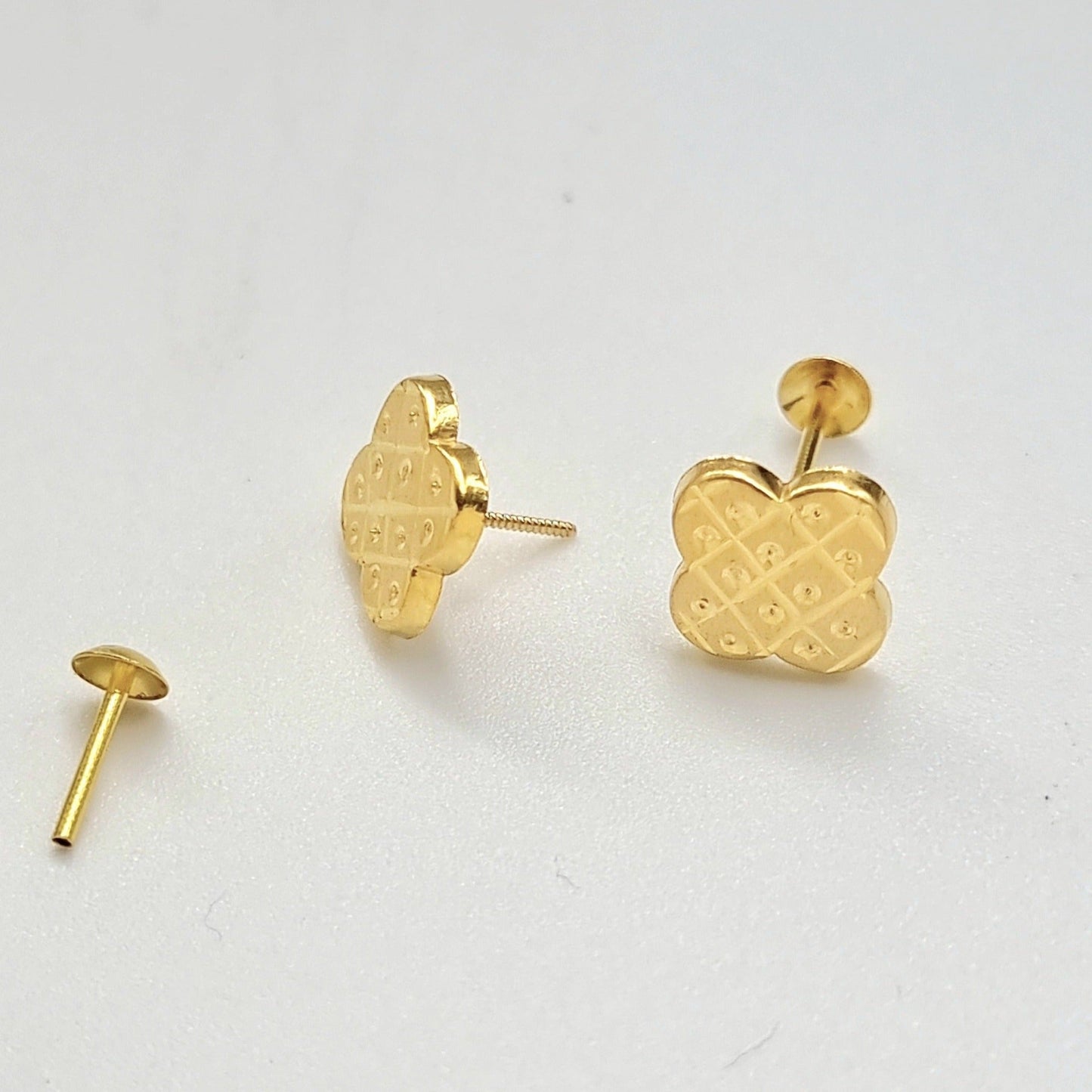 18K Pure Gold Elegant Screw Earring Set