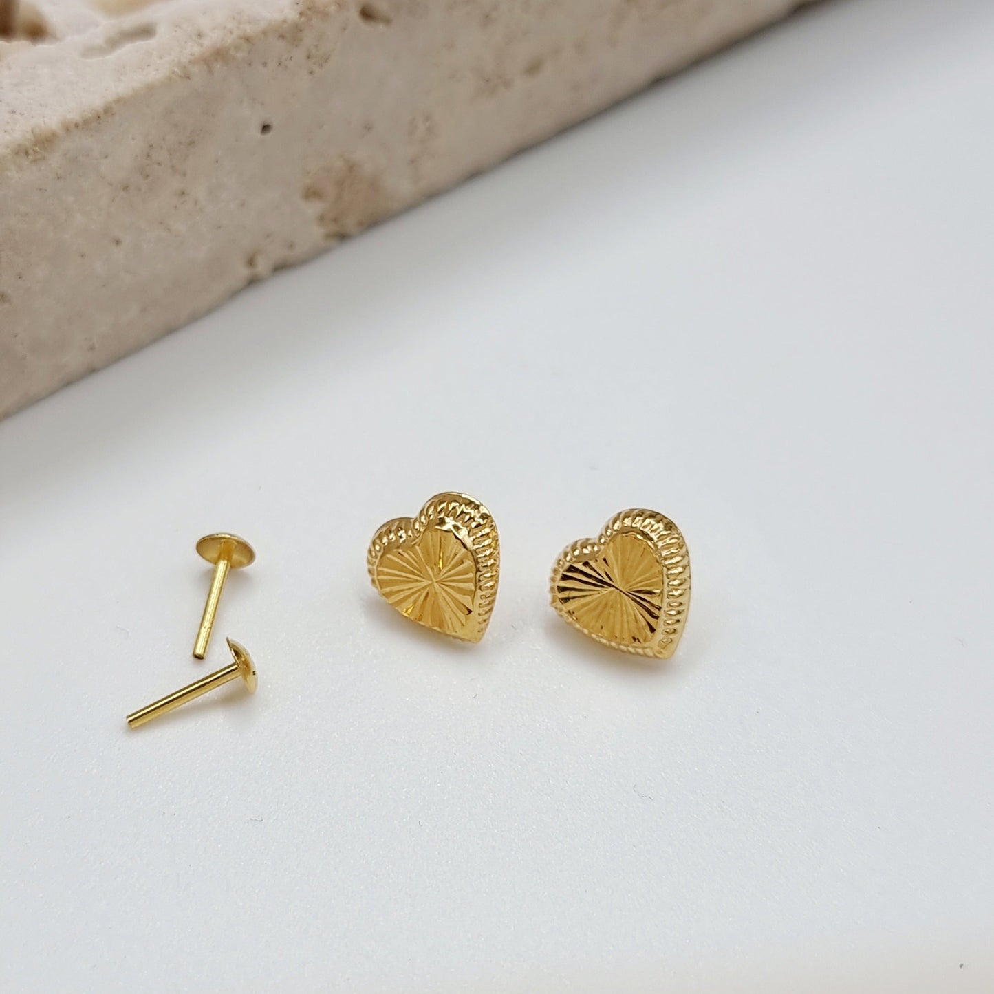18K Pure Gold Heart Screw Earring Set