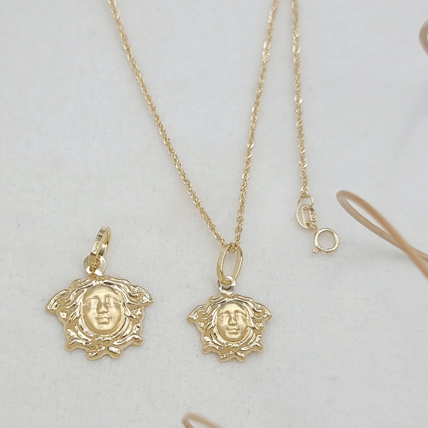 18K Pure Gold V.R.C Necklace