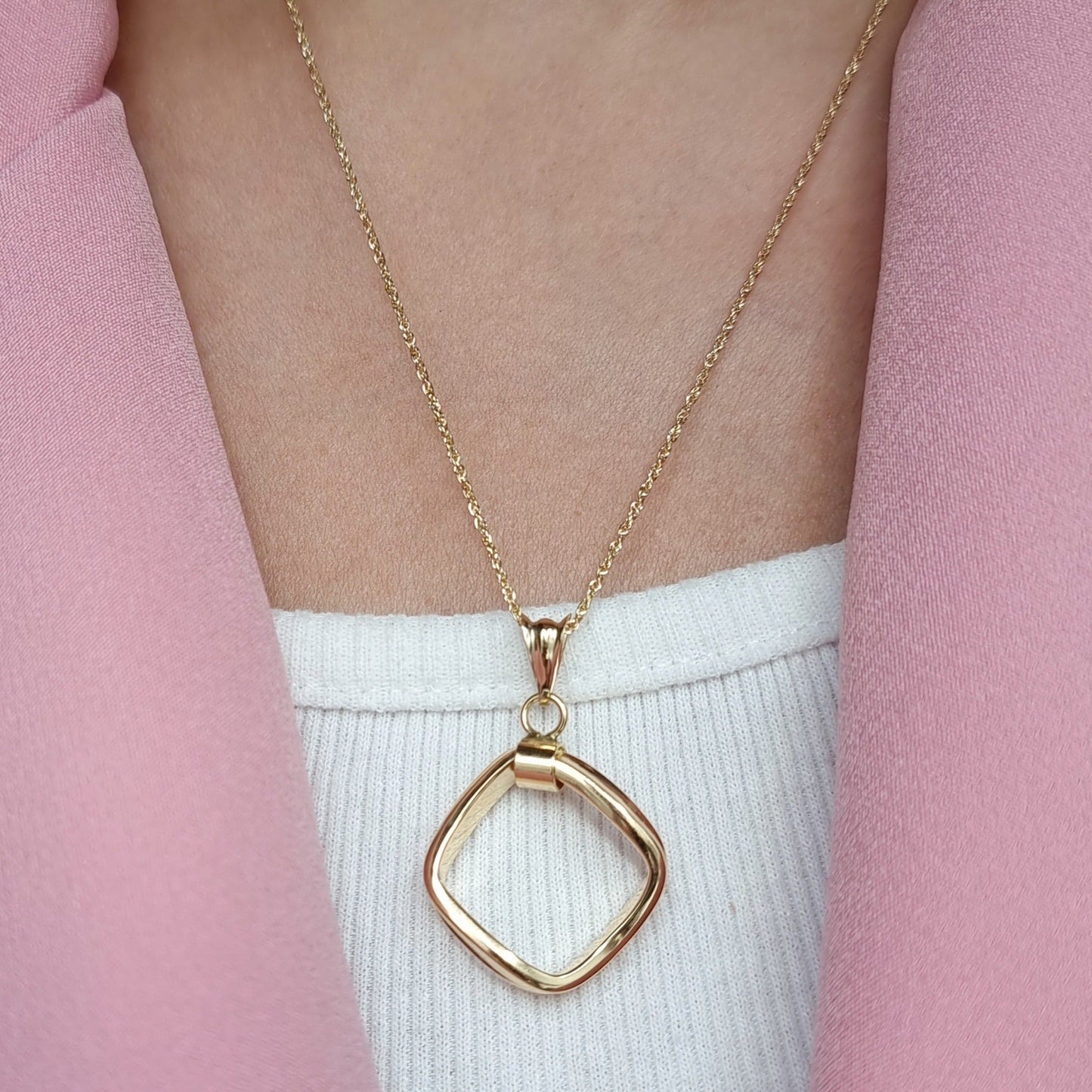 18K Pure Gold Twisted Square Necklace