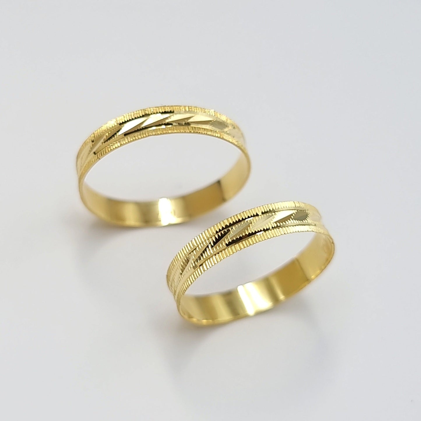 18K Pure Gold Elegant Design Couple Ring