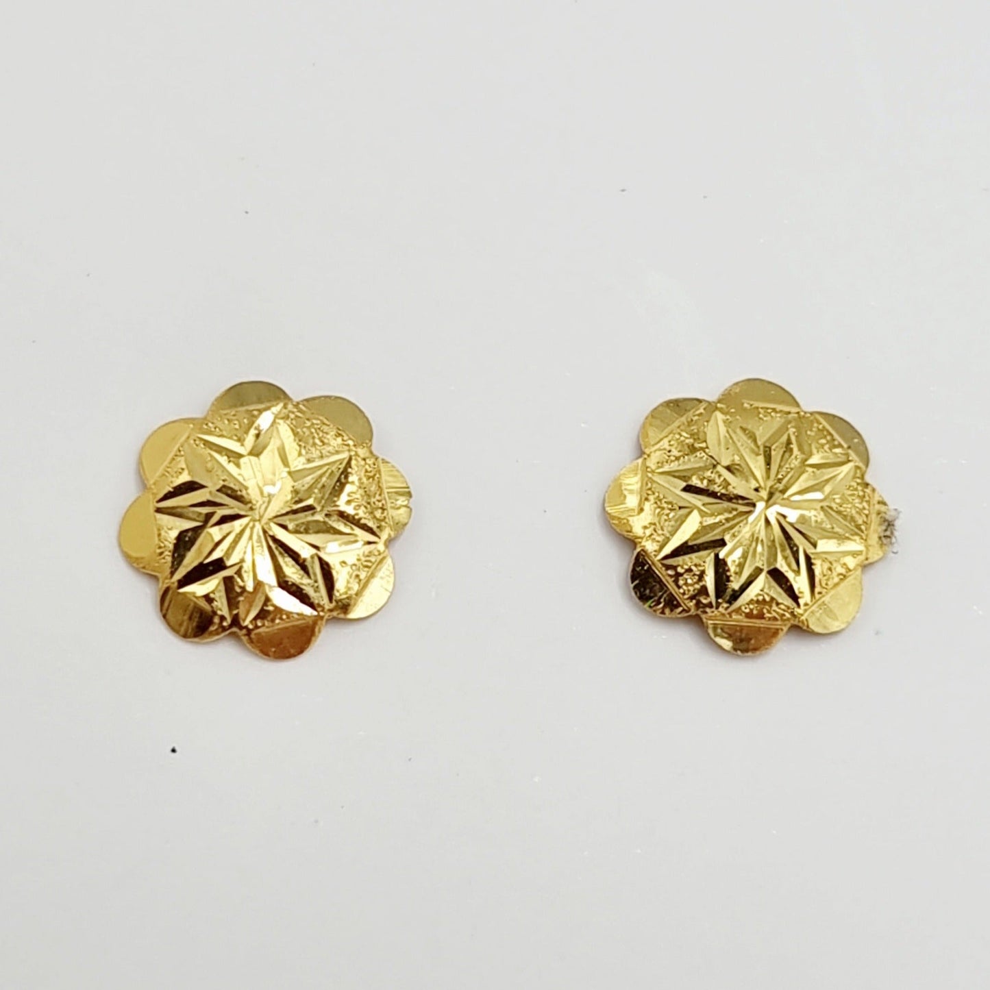18K Pure Gold Flower Screw Earring Set