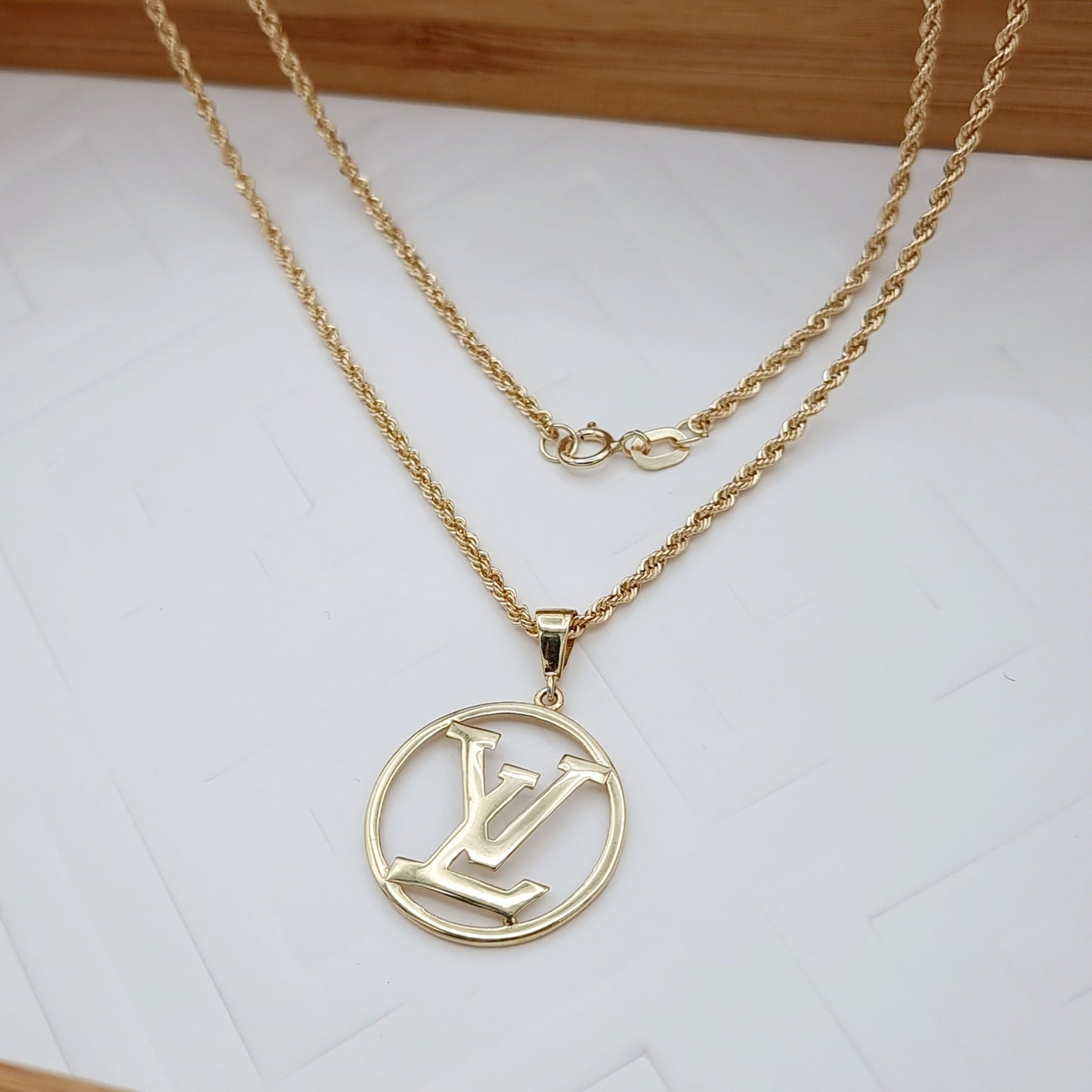 18K Pure Gold Round L.V Necklace