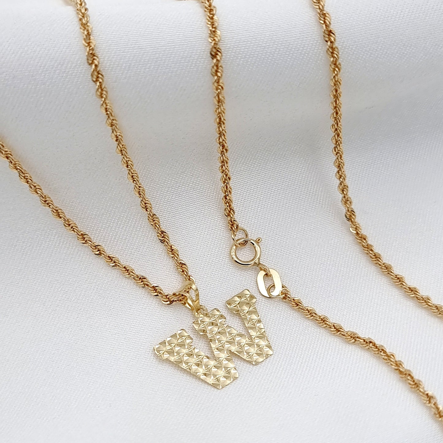 18K Pure Gold Letter W Necklace