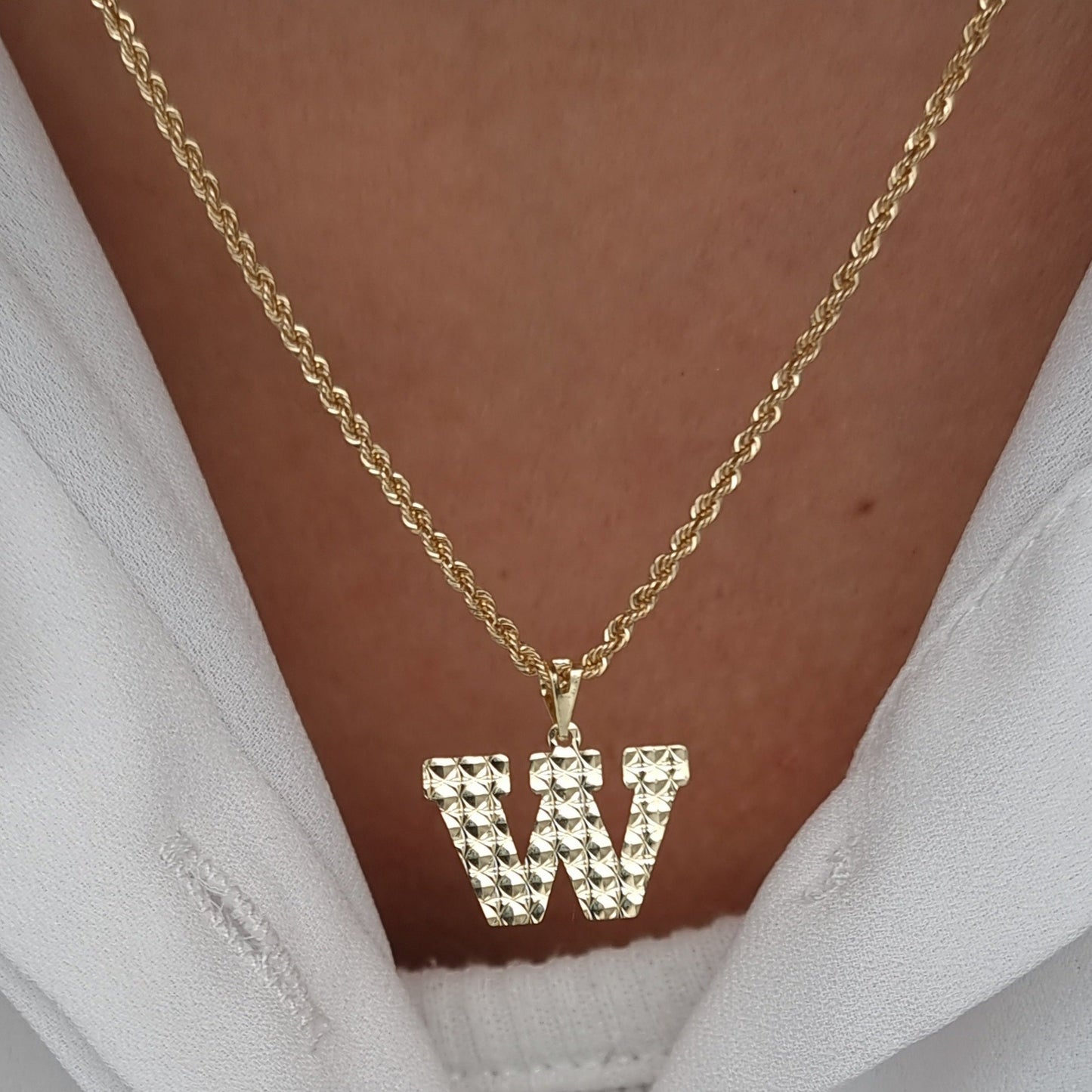 18K Pure Gold Letter W Necklace