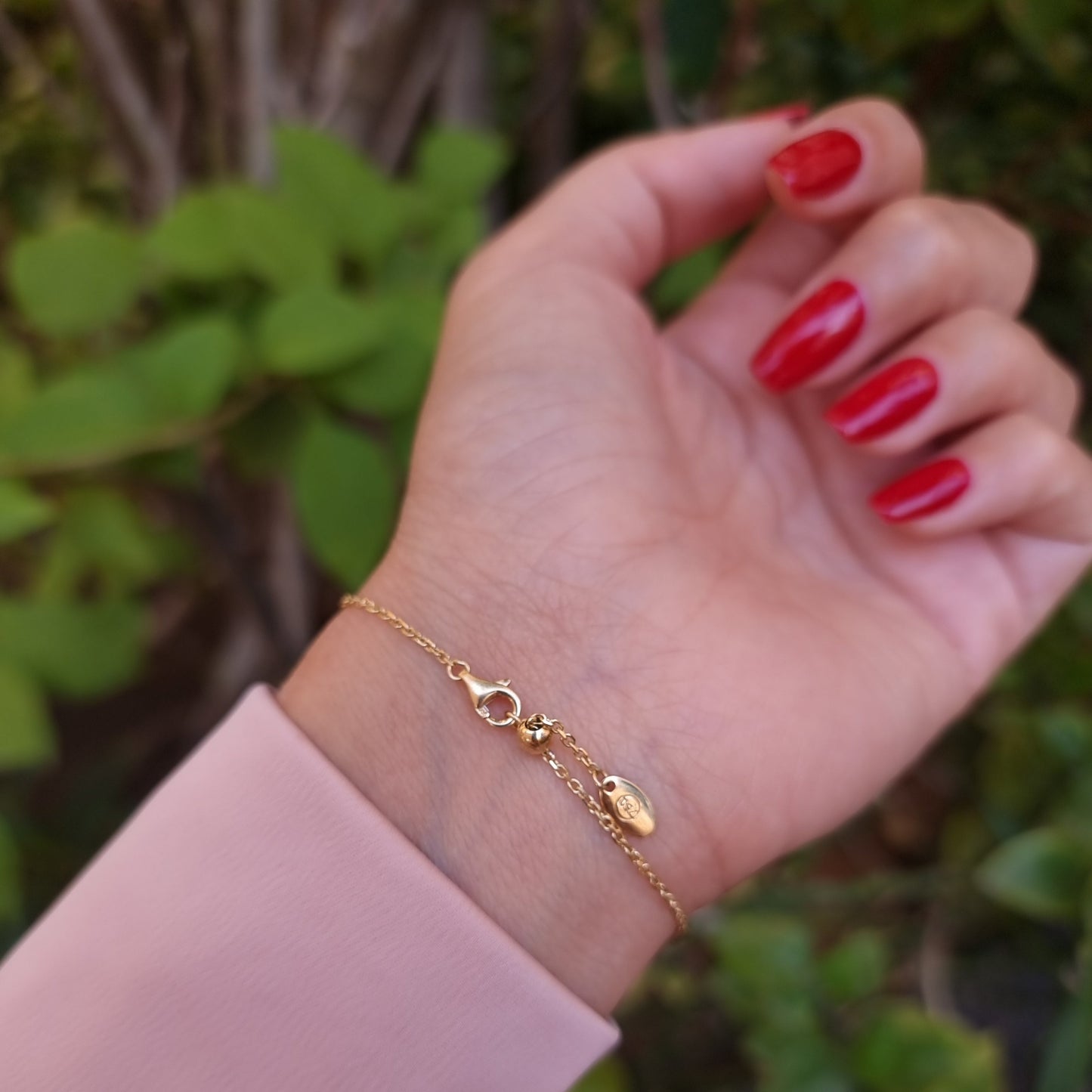 18K Pure Gold Elegant Linked Bracelet