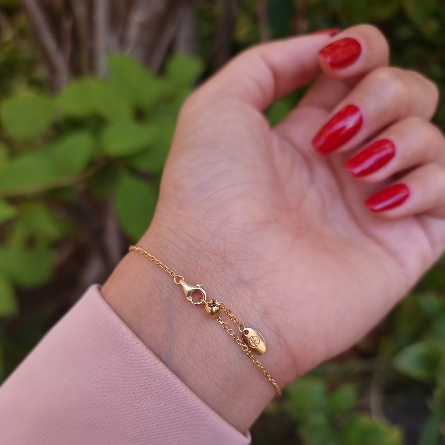 18K Pure Gold Elegant Linked Bracelet