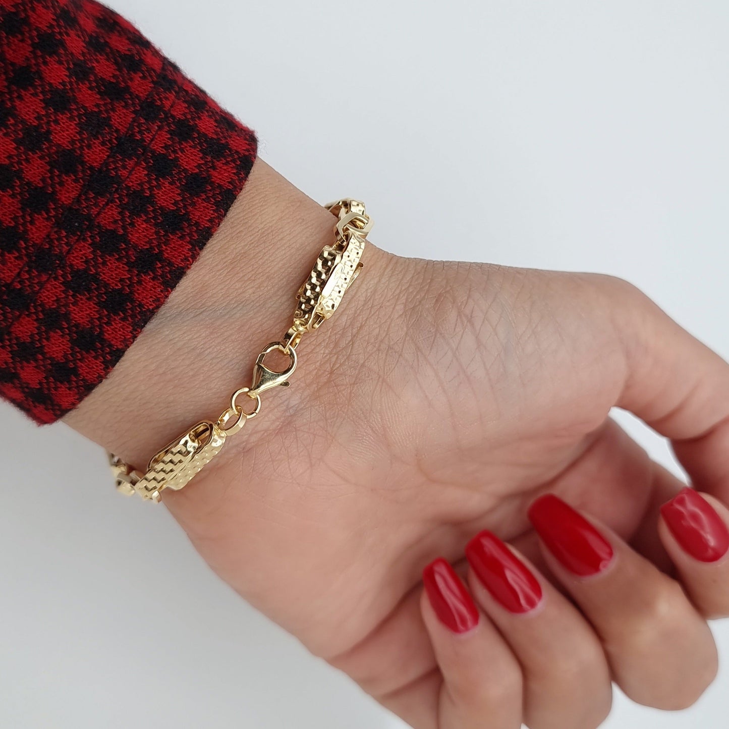 18K Pure Gold Elegant Linked Bracelet