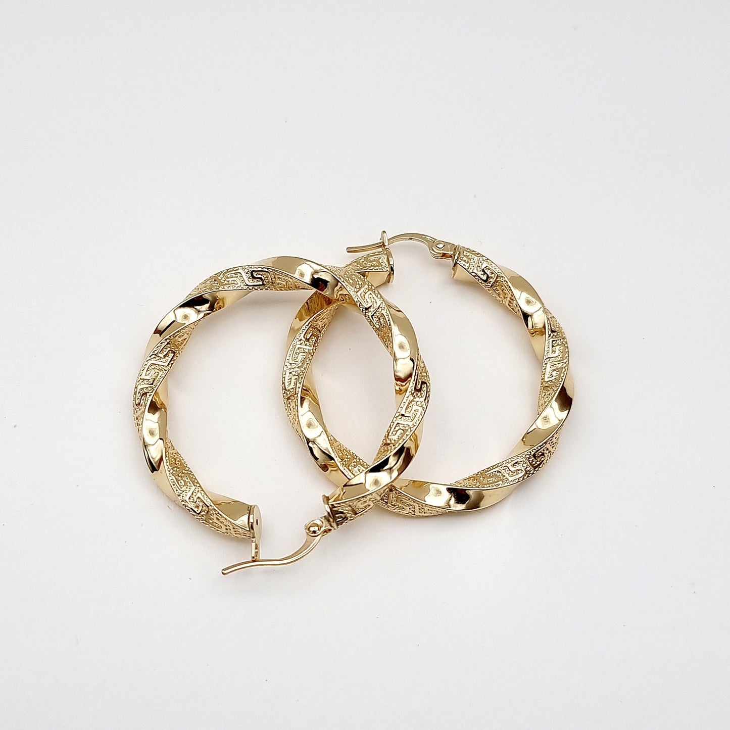 18K Pure Gold Round Twisted Earrings
