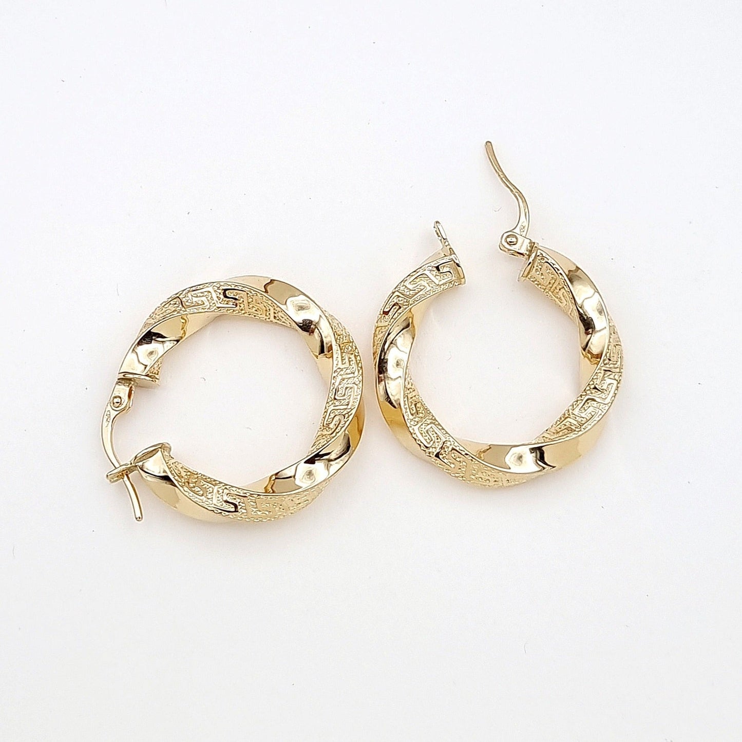 18K Pure Gold Round Twisted Earrings