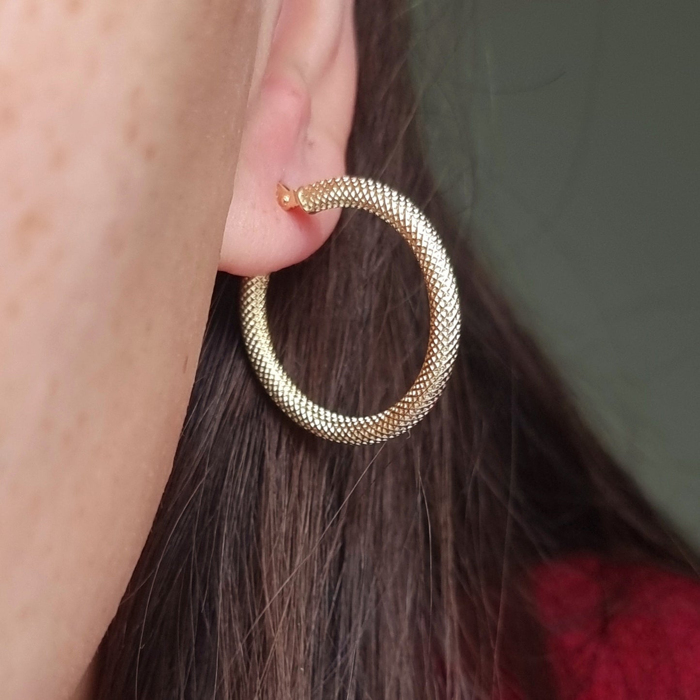 18K Pure Gold Round Earrings