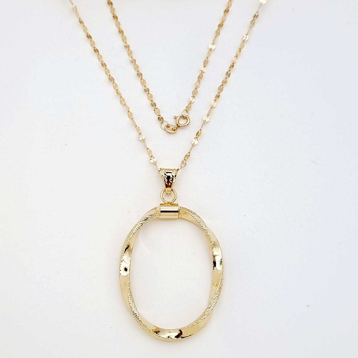 18K Pure Gold Twisted Oval Necklace