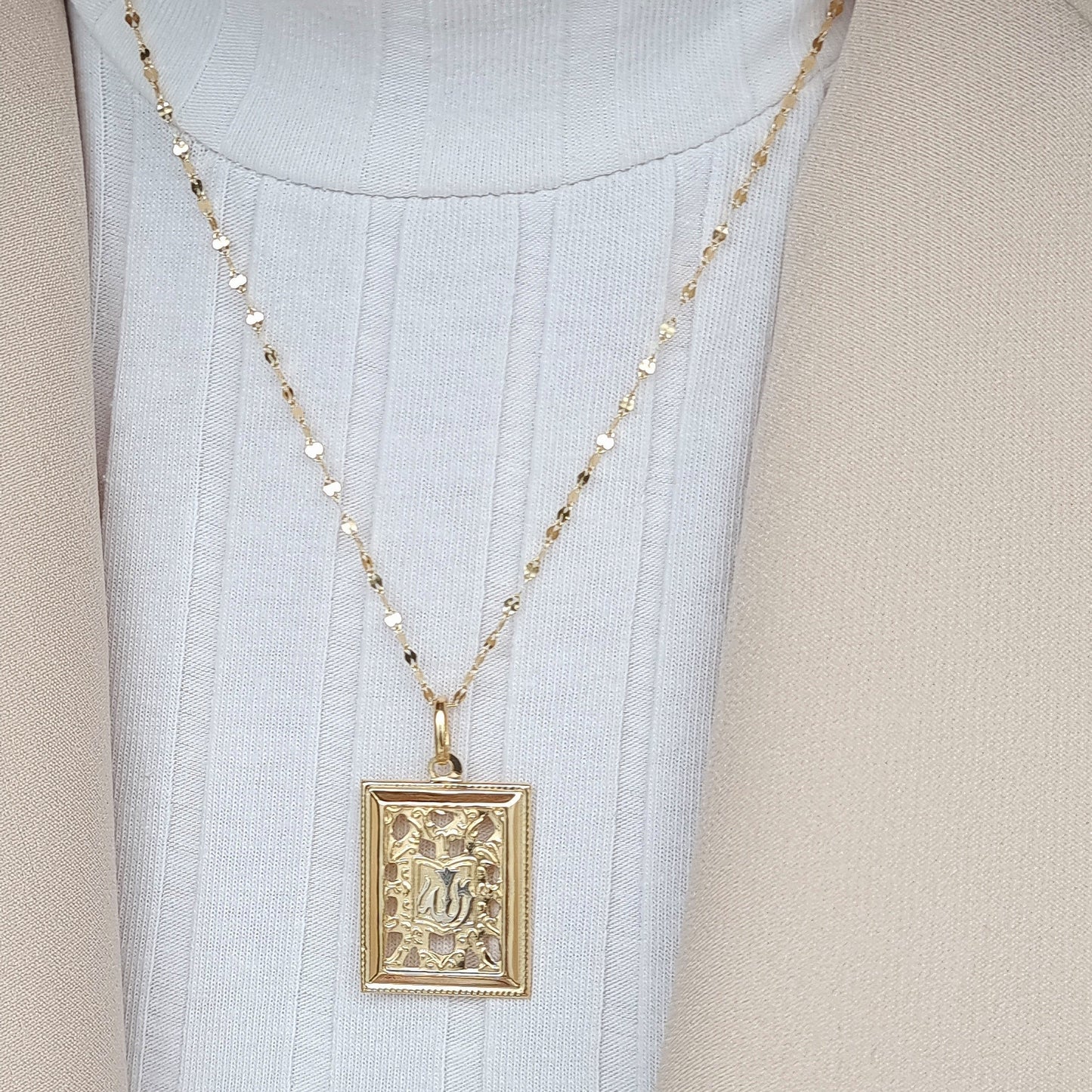 18K Pure Gold Square Frame Necklace