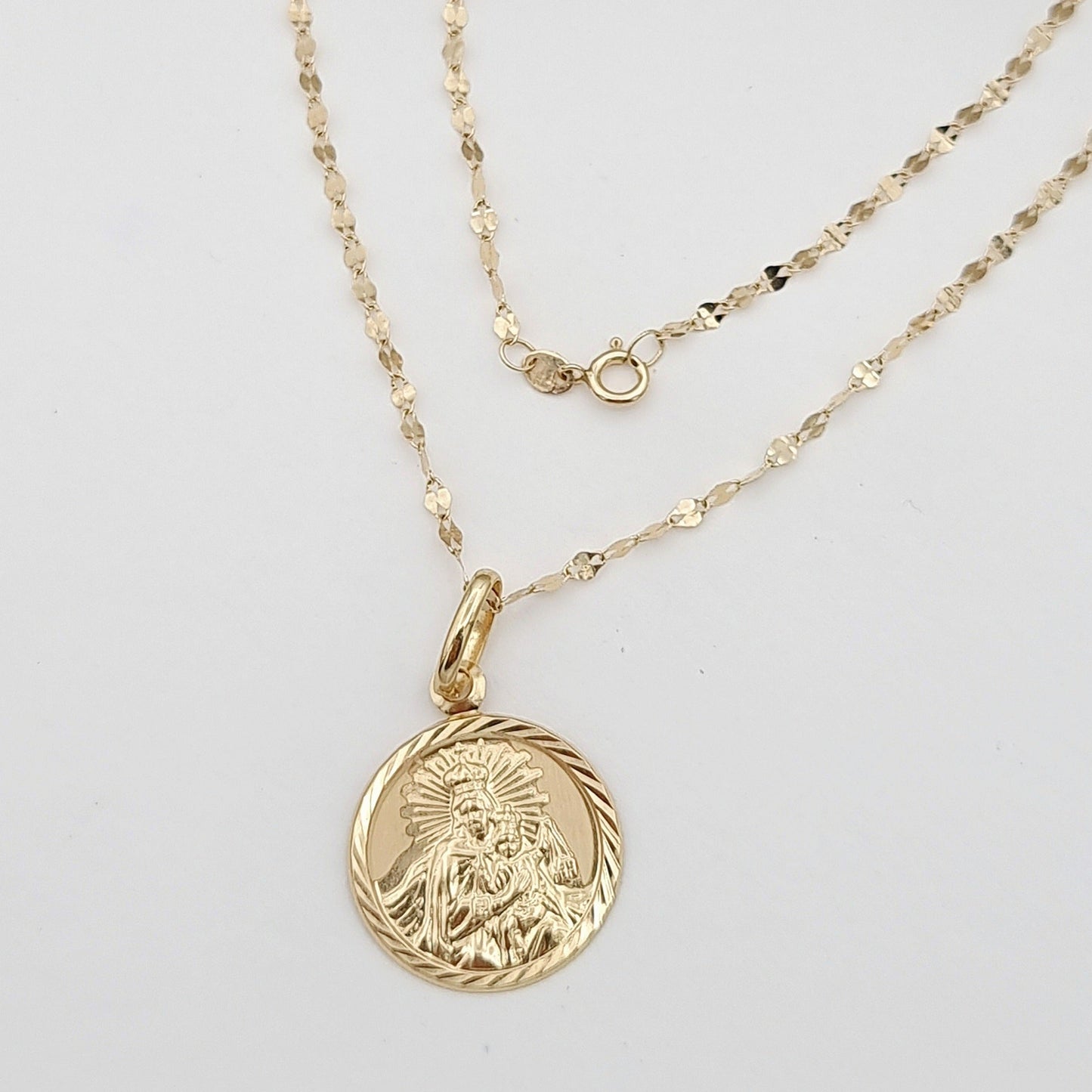 18K Pure Gold Round Religious Necklace