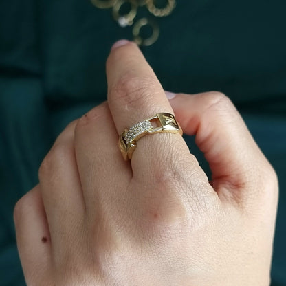 18K Pure Gold Elegant Stone Ring