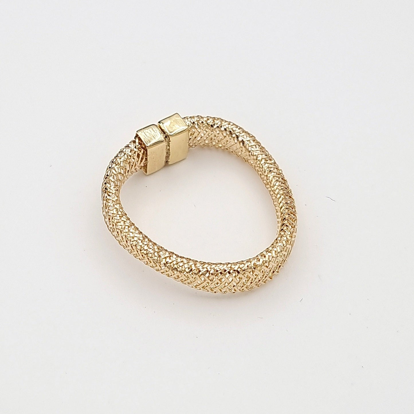 18K Pure Gold Twisted Ring