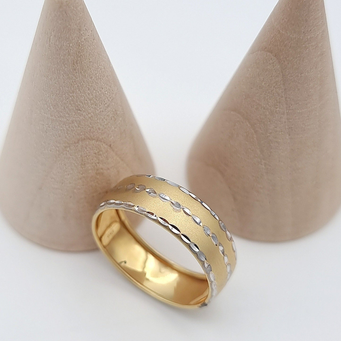 18K Pure Gold Round Line Ring