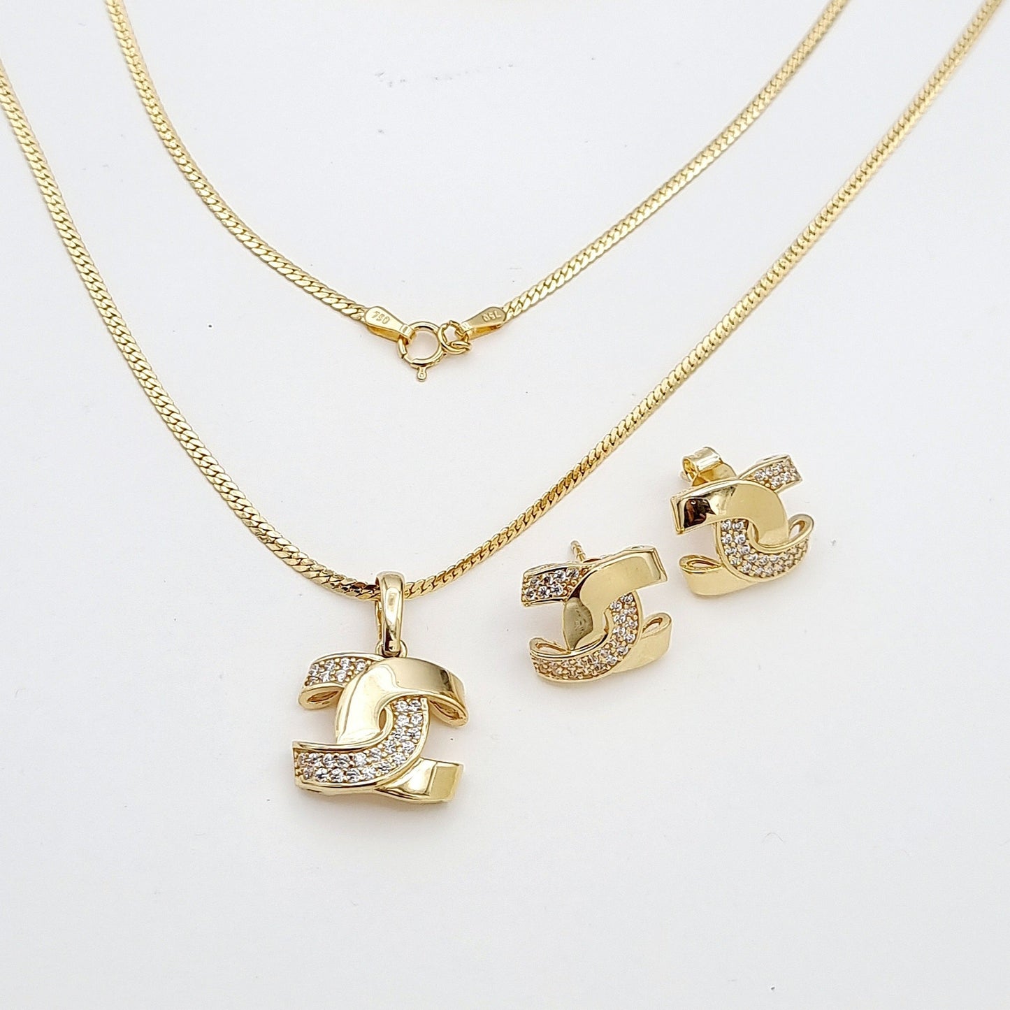 18K Pure Gold Elegant C.H Stone Jewelry Set