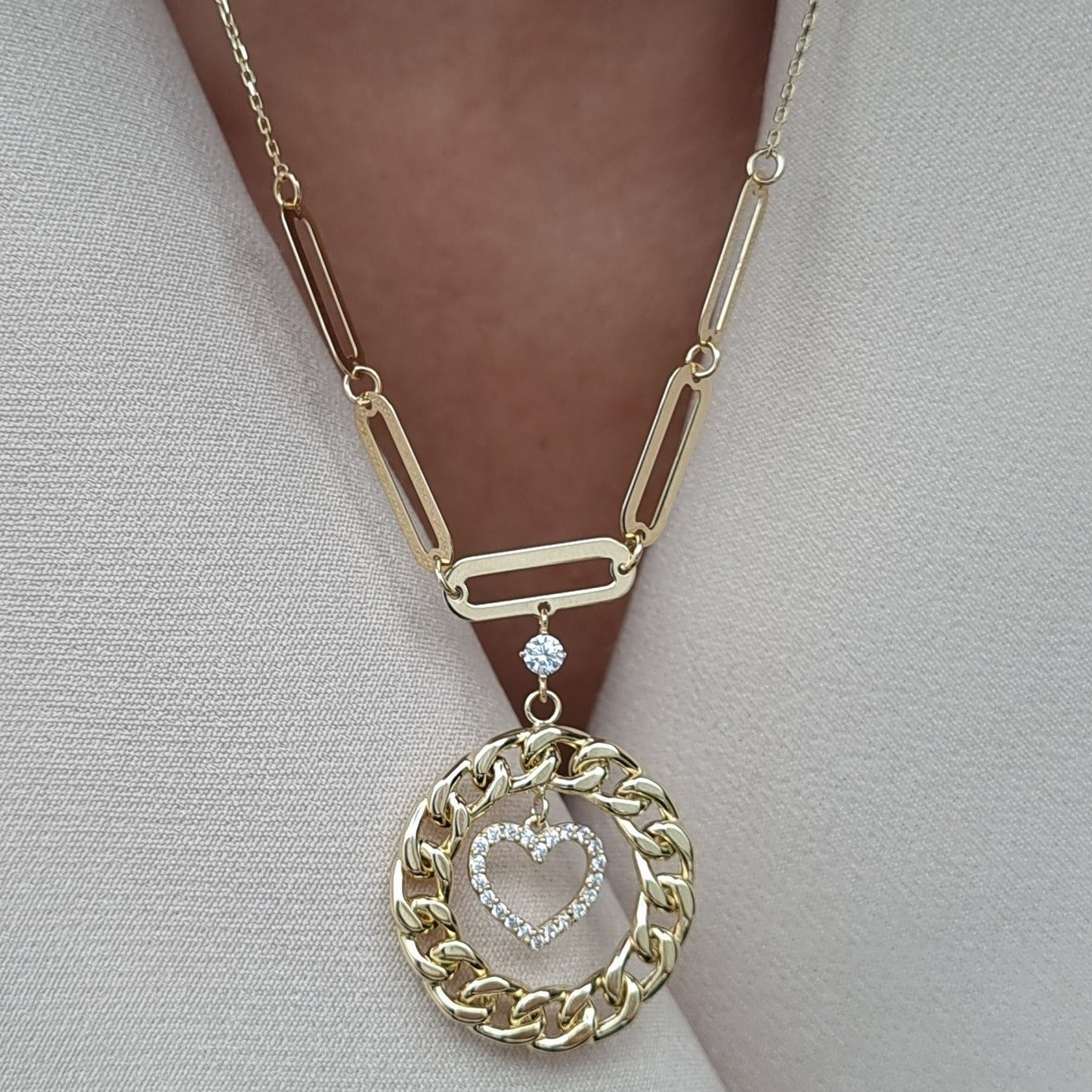 18K Pure Gold Round Heart Necklace