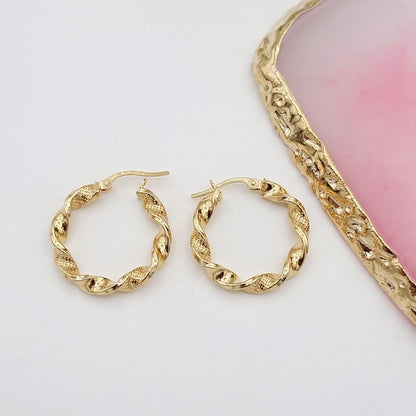 18K Pure Gold Twisted Round Earrings
