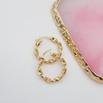 18K Pure Gold Twisted Round Earrings