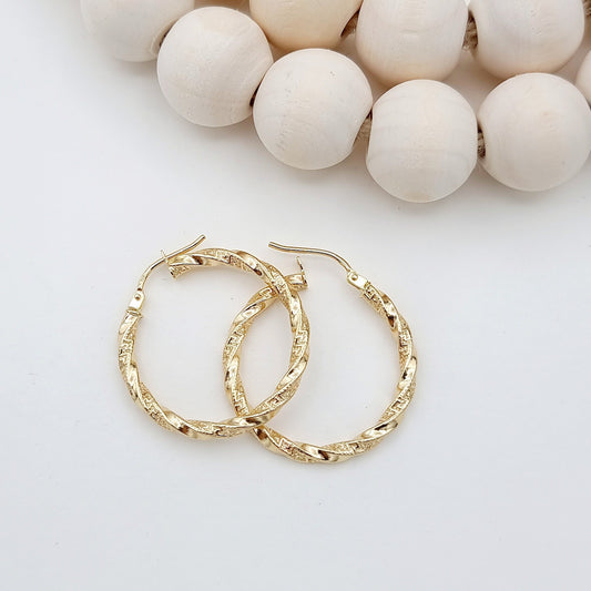 18K Pure Gold Twisted Round Earrings
