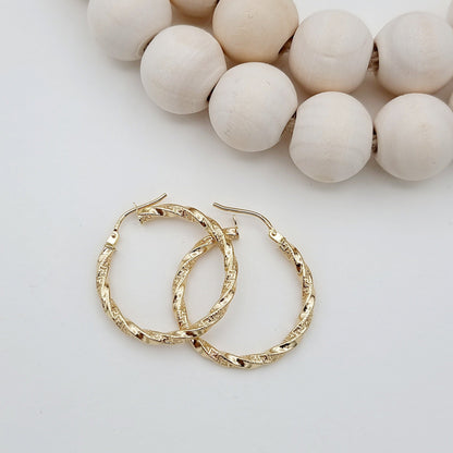 18K Pure Gold Twisted Round Earrings