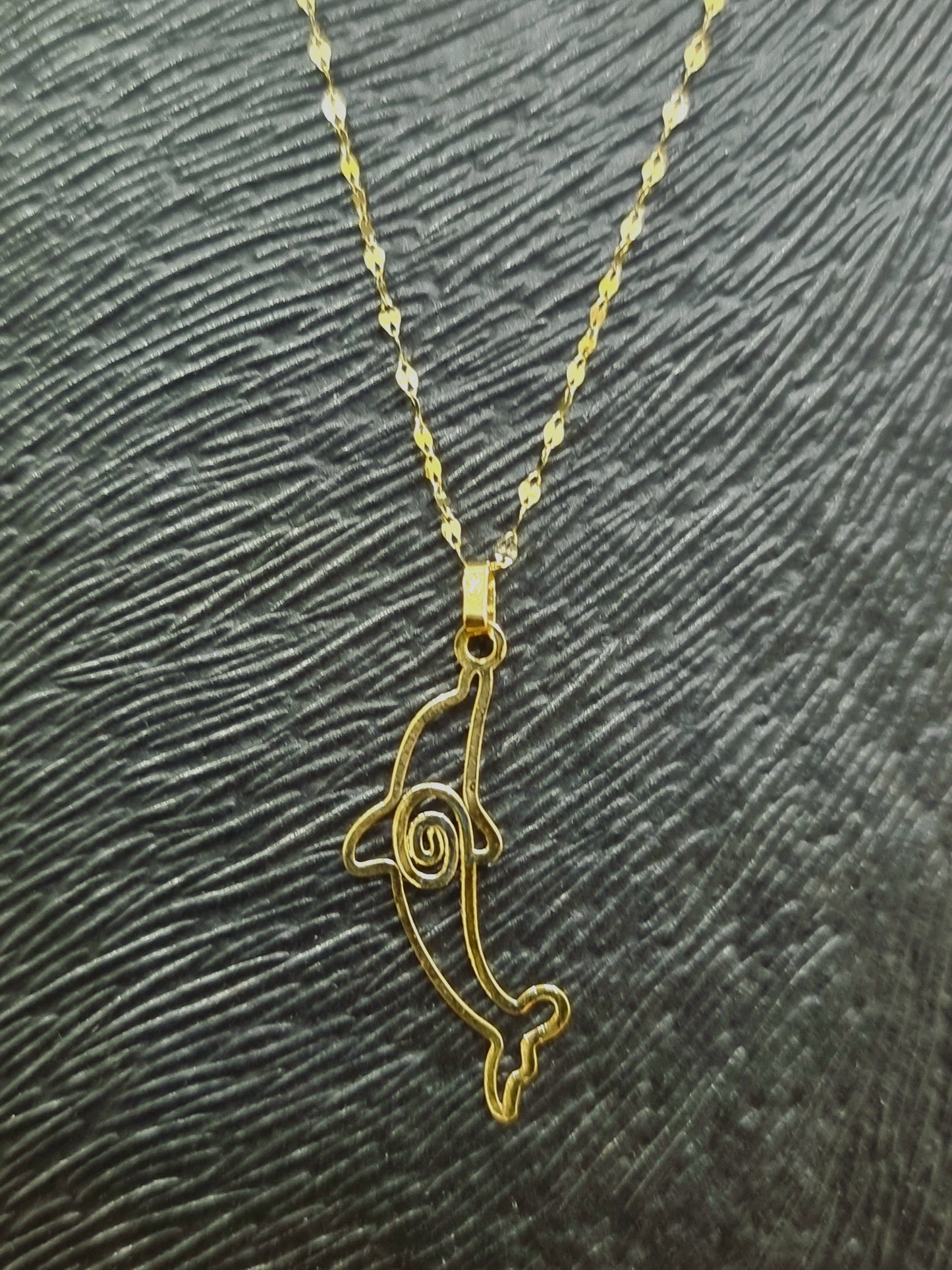 18K Pure Gold Dolphin Design Pendant Necklace