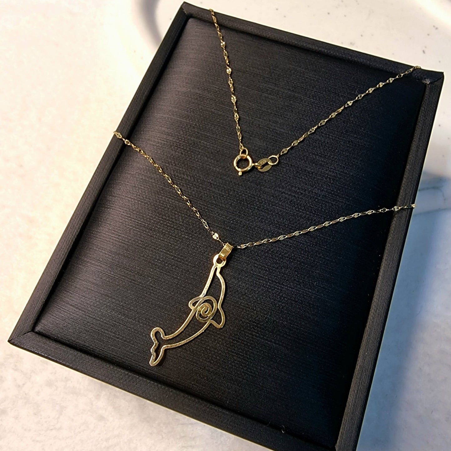 18K Pure Gold Dolphin Design Pendant Necklace
