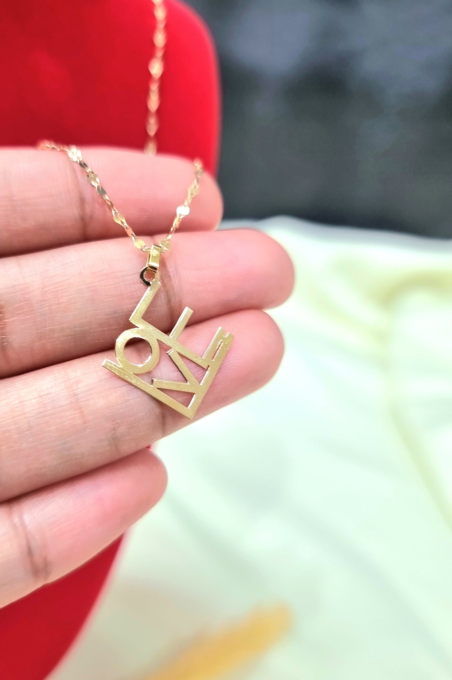 18K Pure Gold Love Design Pendant Necklace