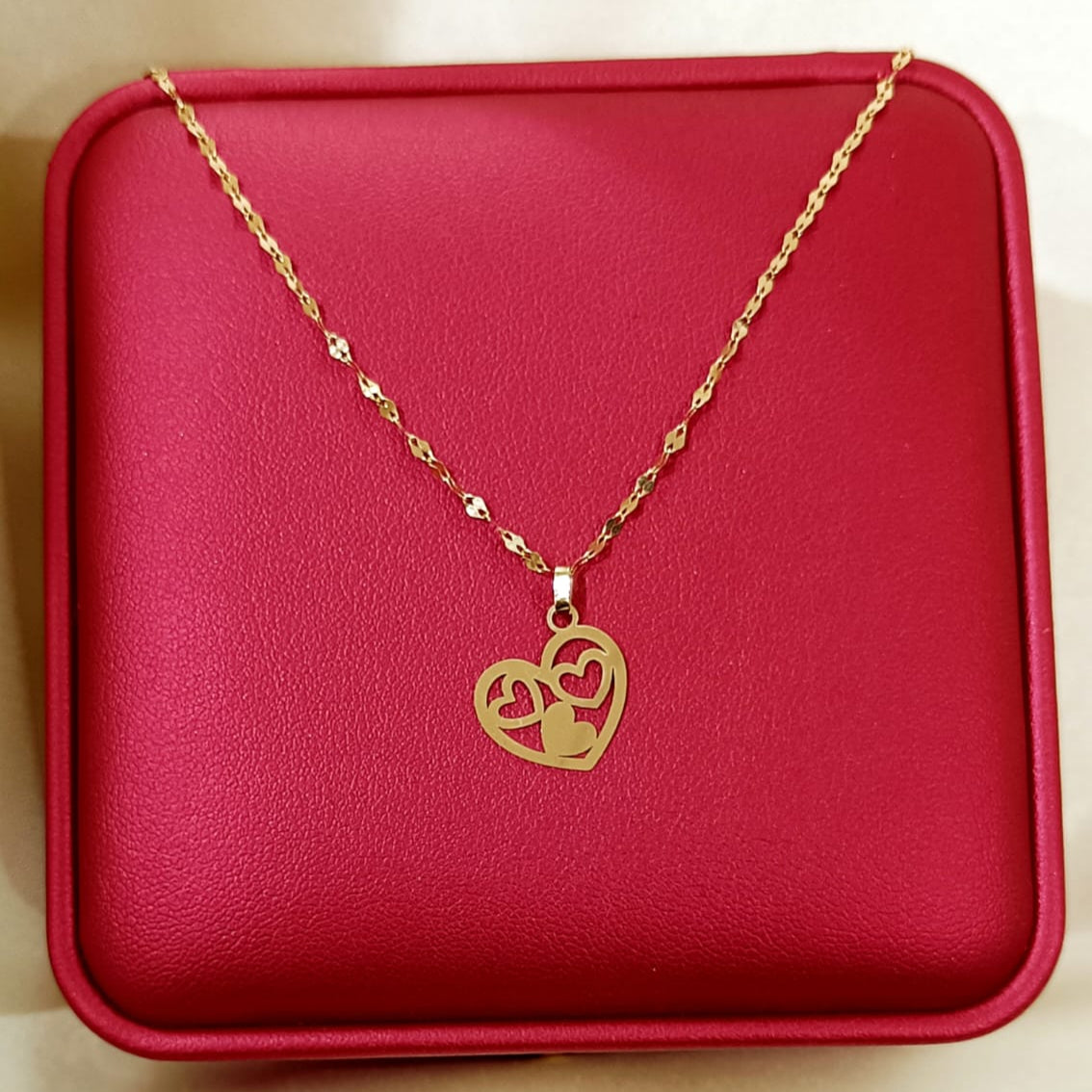 18K Pure Gold Quadruple Heart Design Necklace