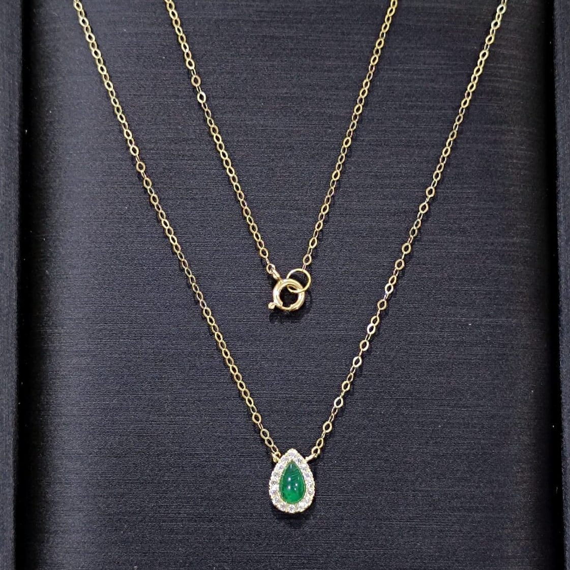 18K Pure Gold Green Stone Necklace