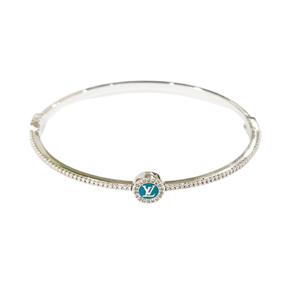 18K Pure White Gold Elegant w/ Zircon Stone Design Bangle