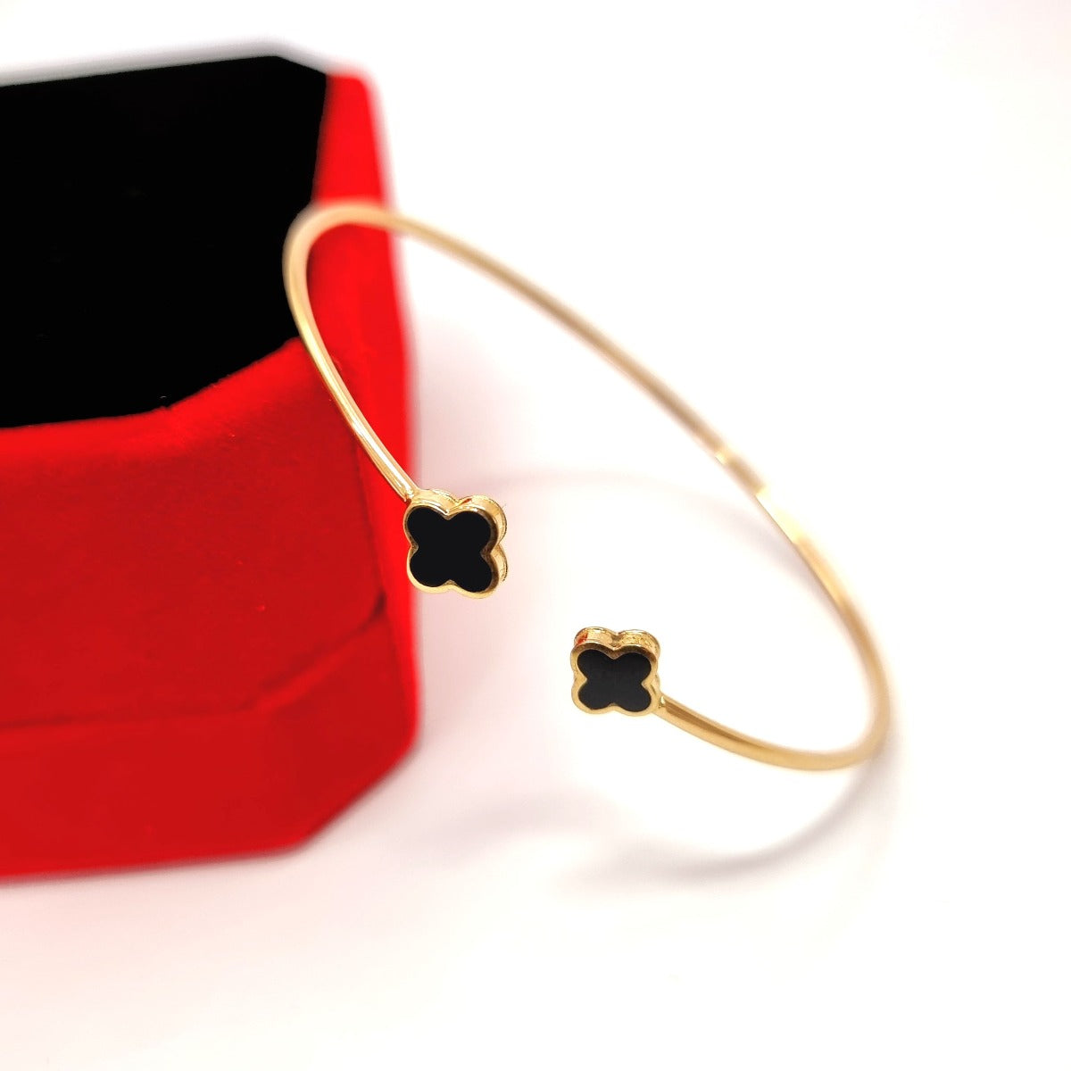 18K Pure Gold Elegant Design Bangle | Bangle | 18K Gold Jewelry